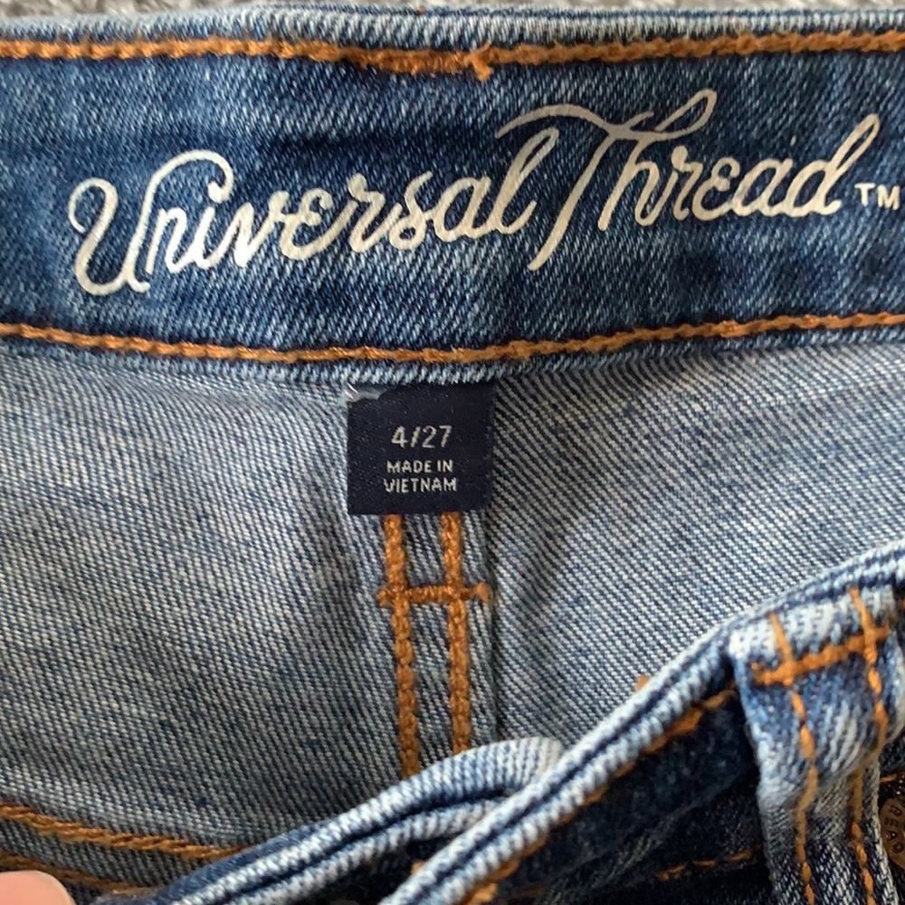 Jean Shorts - Picture 3 of 4